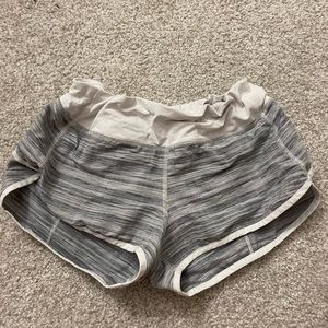 Grey Lululemon speed ups